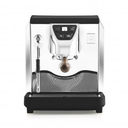 Nuova Simonelli Oscar Mood Musta suoralla vesiliitännällä